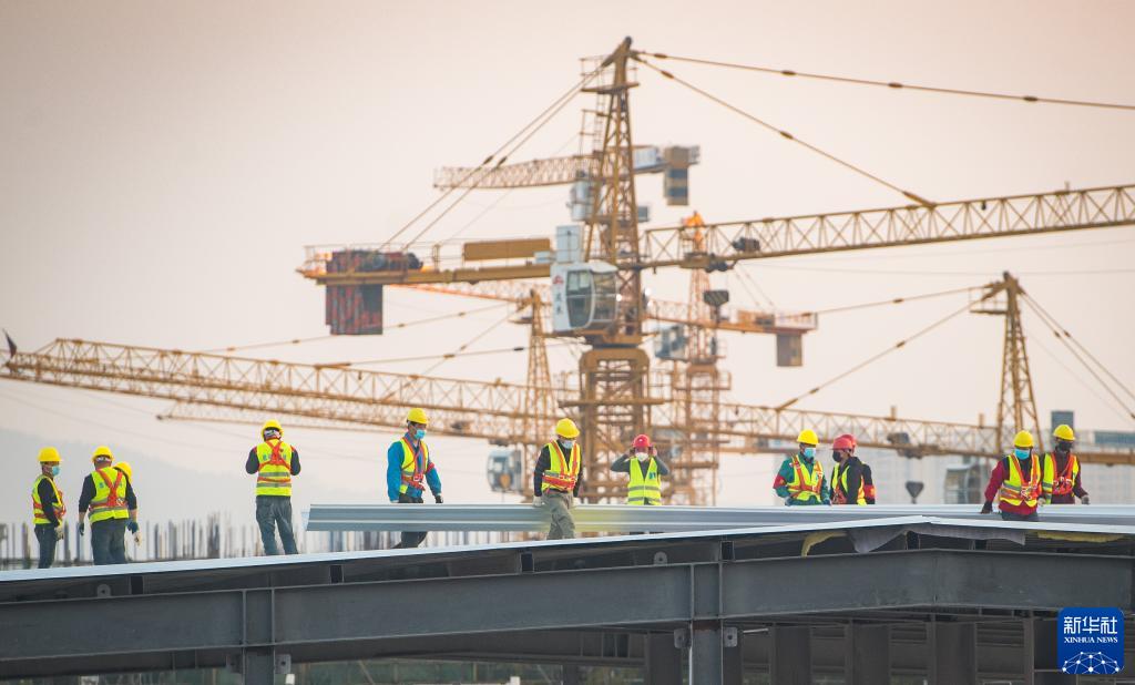 奋斗百年路 启航新征程·中国共产党人的精神谱系｜胸怀家国 担当作为——企业家精神述评休闲区蓝鸢梦想 - Www.slyday.coM