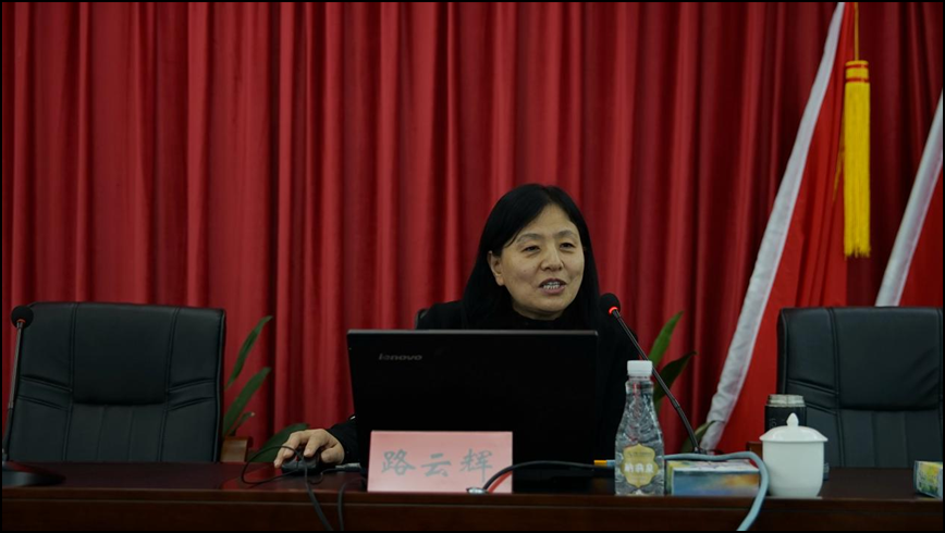 石井街道党工委理论学习中心组举行专题学习——全面掀起基层学习贯彻党的十九届六中全会精神热潮休闲区蓝鸢梦想 - Www.slyday.coM