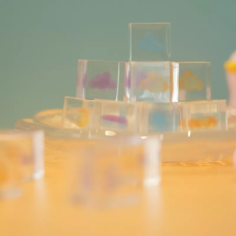 90后小伙靠“卖云”年入百万，一年寄出20w朵治愈4w人！休闲区蓝鸢梦想 - Www.slyday.coM