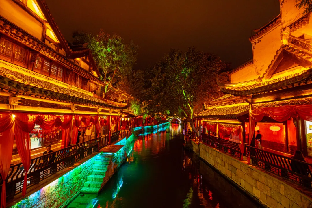 台儿庄|古城|夜景_新浪新闻