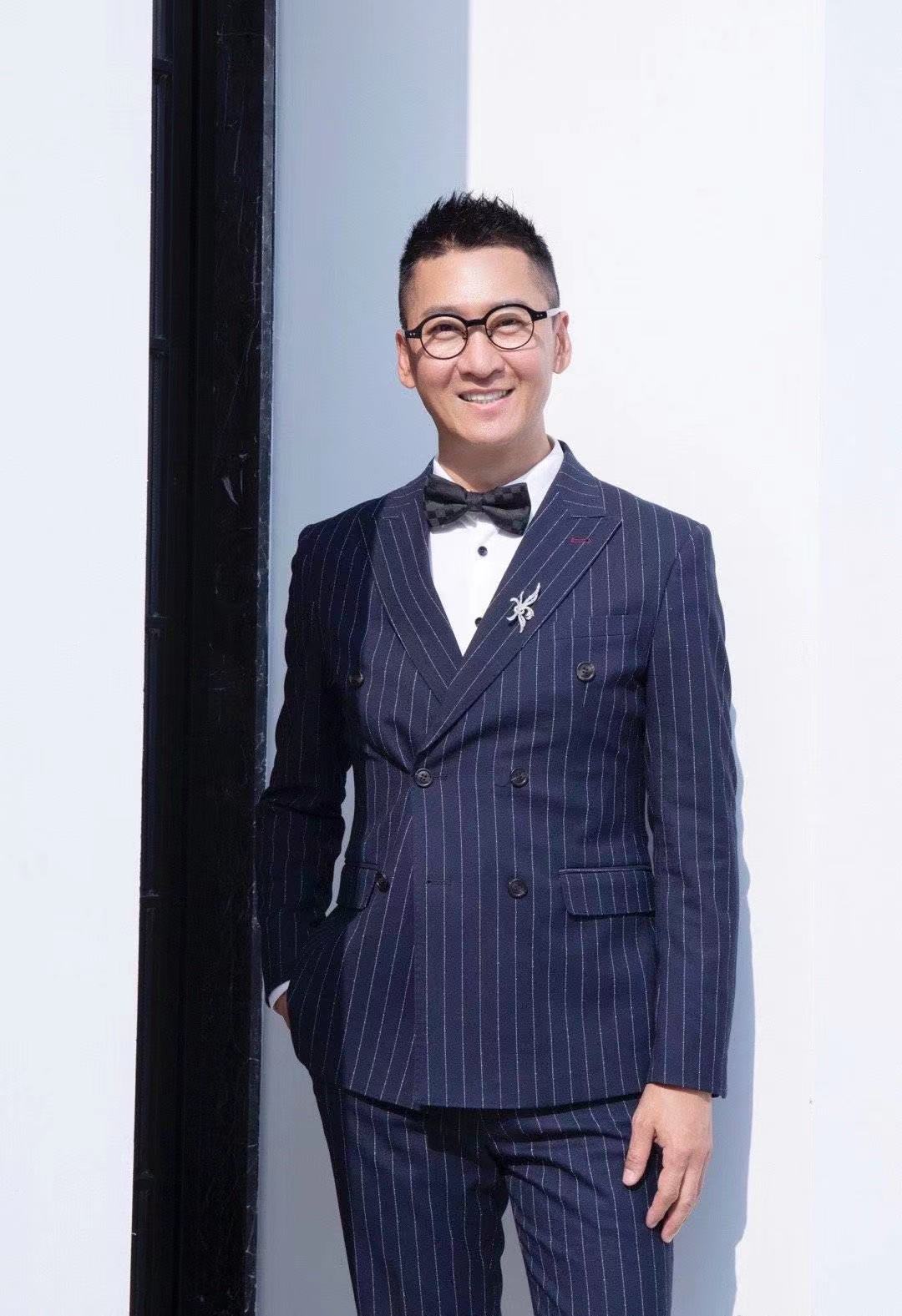 疑网友曝和周杰交往,因小事被分手,暗指对方玩弄感情不负责任休闲区蓝鸢梦想 - Www.slyday.coM 疑网友曝和周杰交往,因小事被分手,暗指对方玩弄感情不负责任休闲区蓝鸢梦想 - Www.slyday.coM