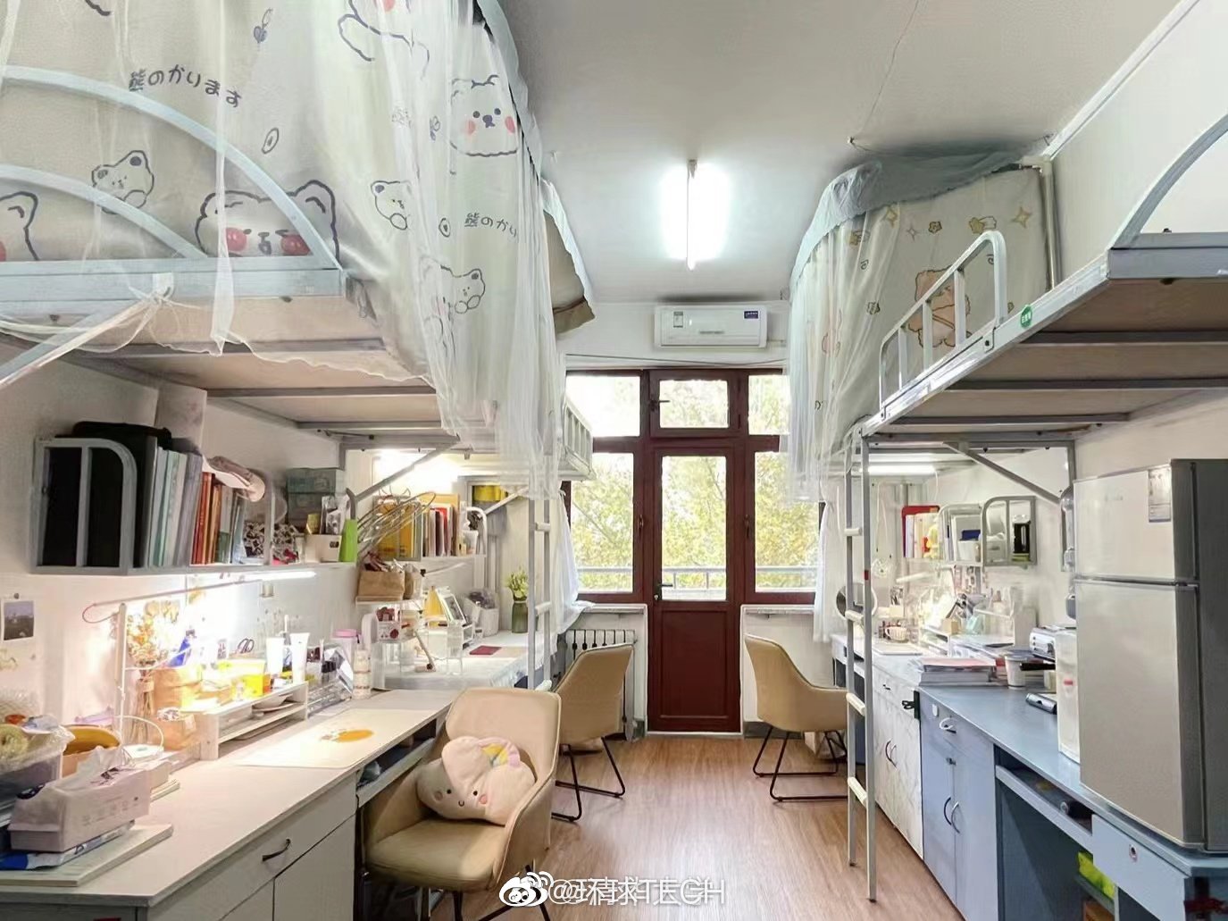 清华研究生宿舍长啥样