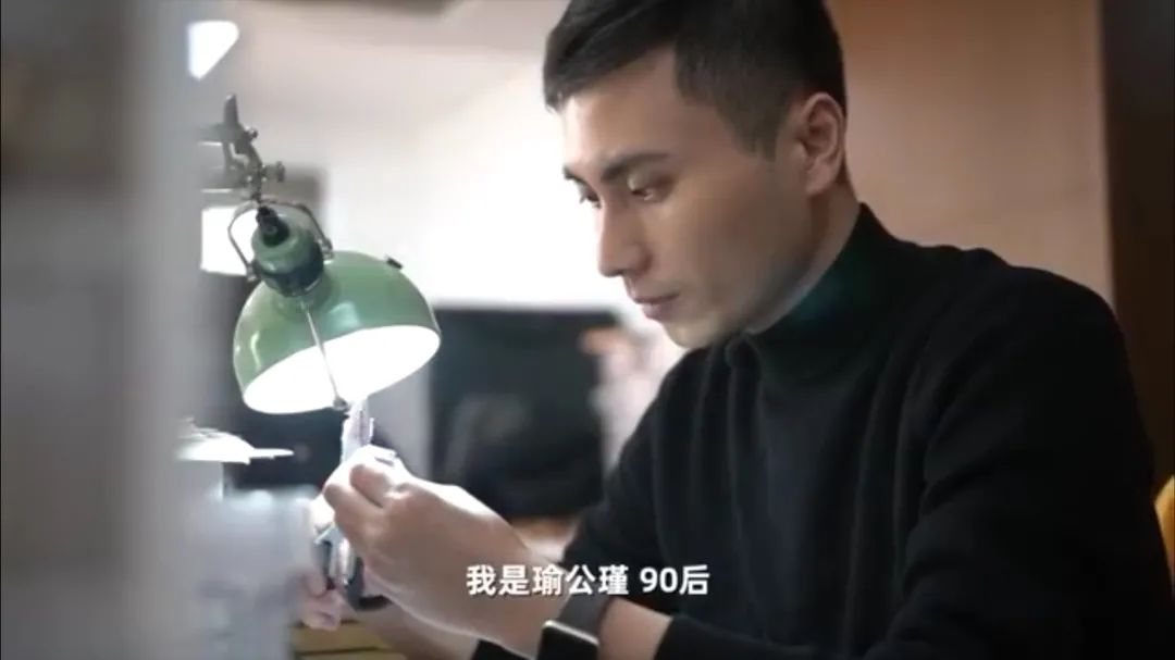 90后小伙靠“卖云”年入百万，一年寄出20w朵治愈4w人！休闲区蓝鸢梦想 - Www.slyday.coM