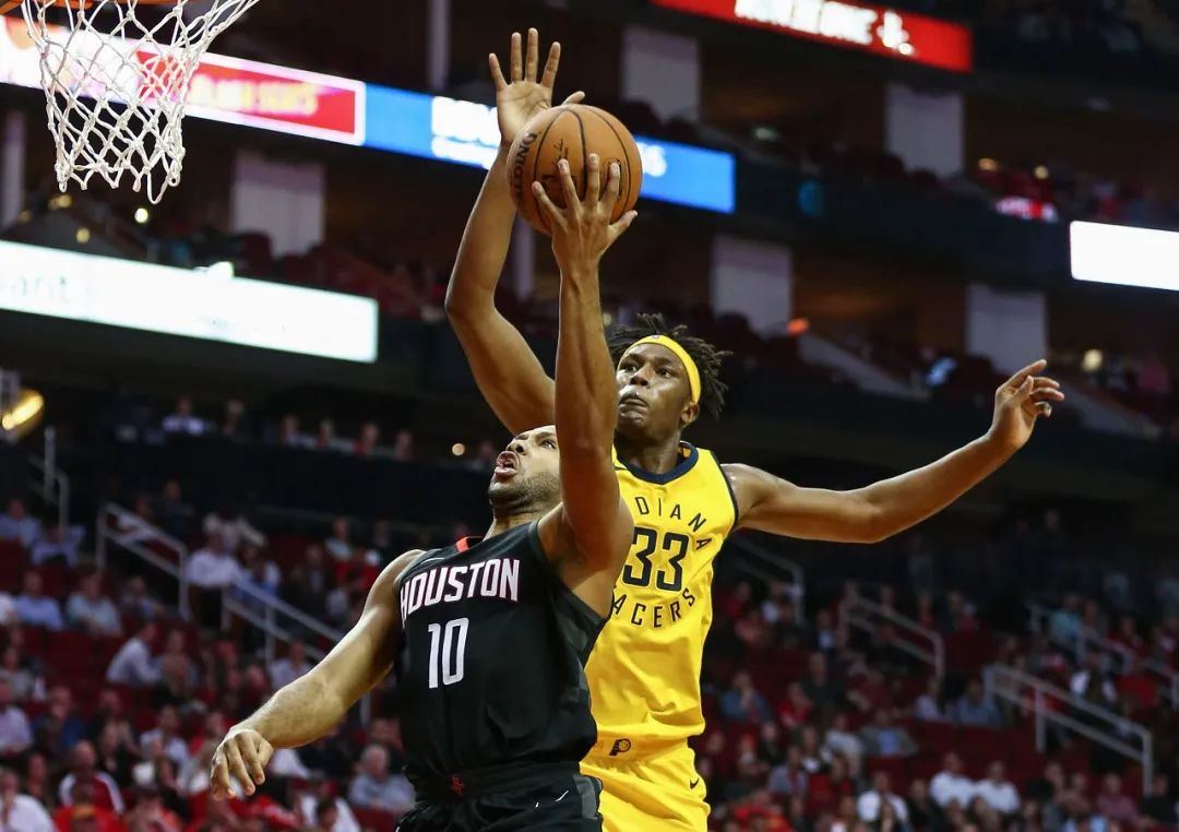 疯了吧！全队大清洗！老大老二被甩卖！直接原地解体……休闲区蓝鸢梦想 - Www.slyday.coM