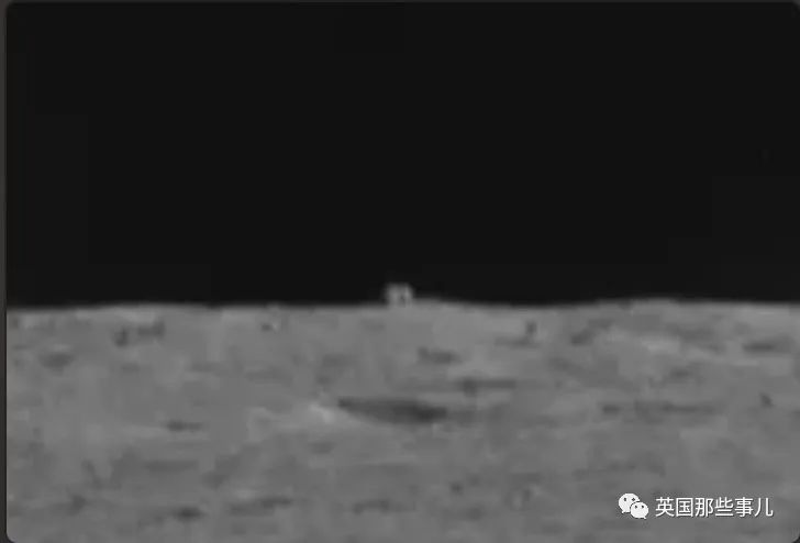 玉兔二号在月球背面发现"神秘小屋"？歪果网友的脑洞又漏了！休闲区蓝鸢梦想 - Www.slyday.coM