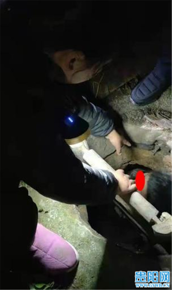 遵义一6岁男孩失联9小时，民警在废弃民房的地窑里找到休闲区蓝鸢梦想 - Www.slyday.coM