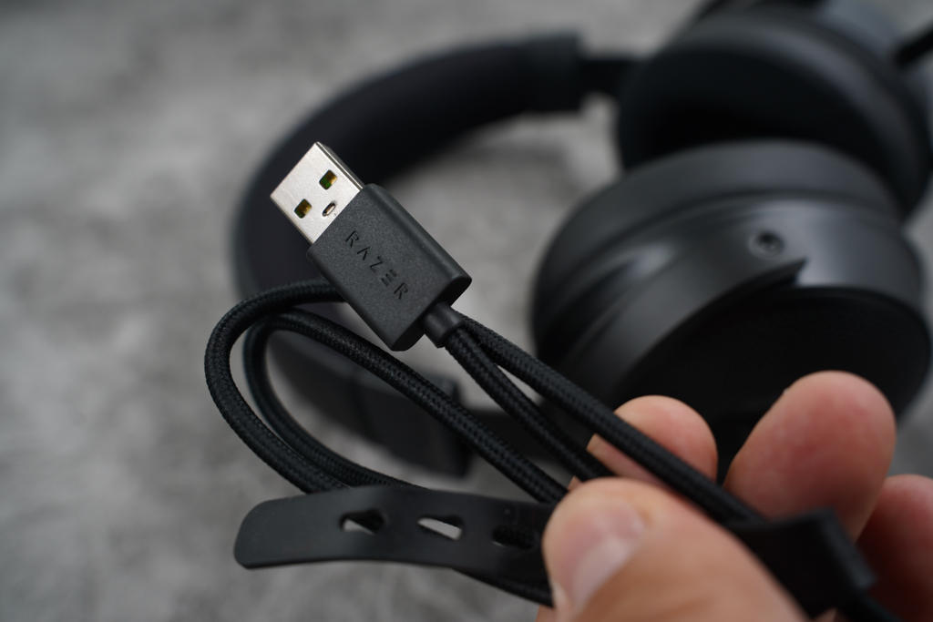 震撼无限雷蛇北海巨妖v3超感版游戏耳机评测