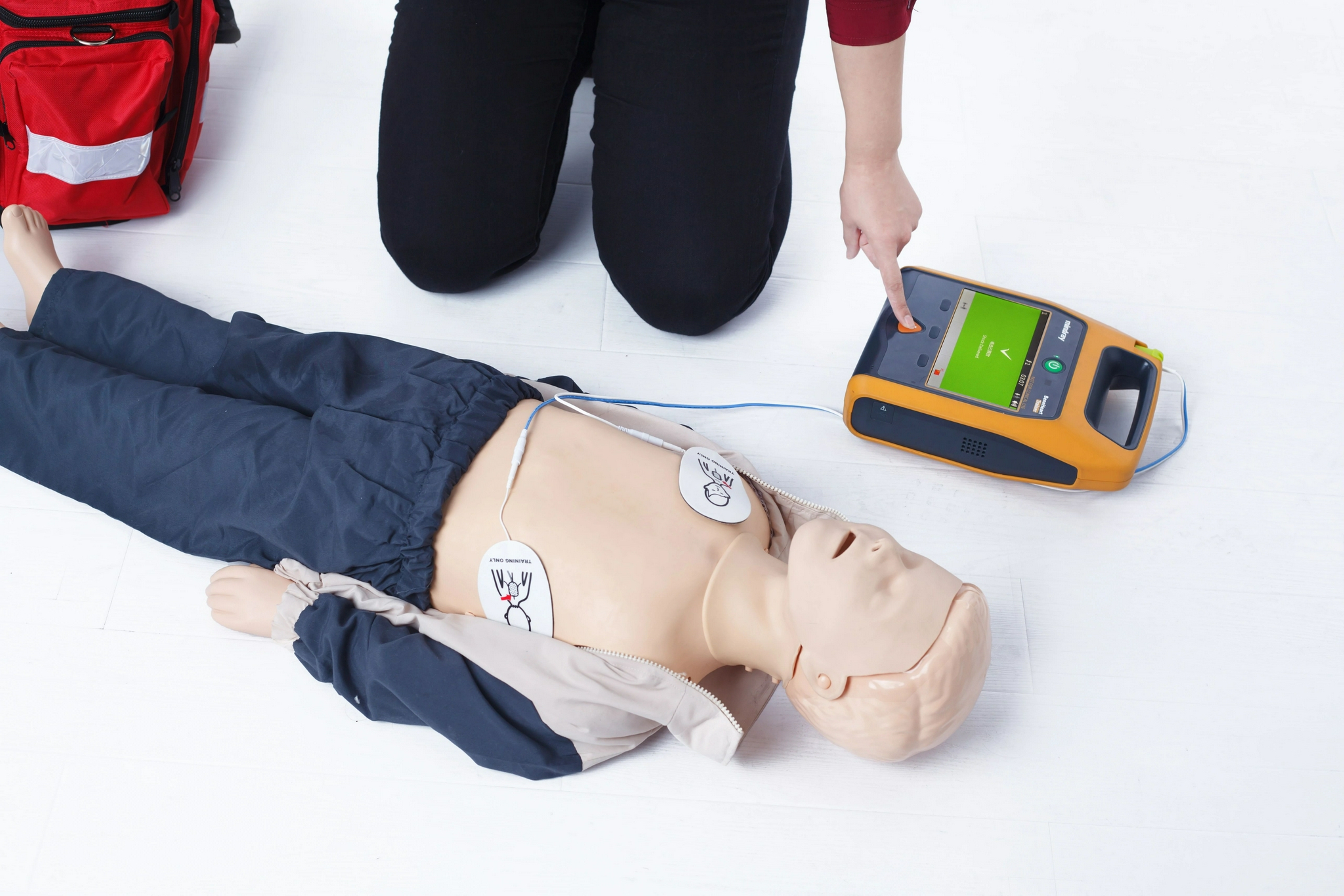 猝死频发面对心脏骤停的病人可以不做人工呼吸吗