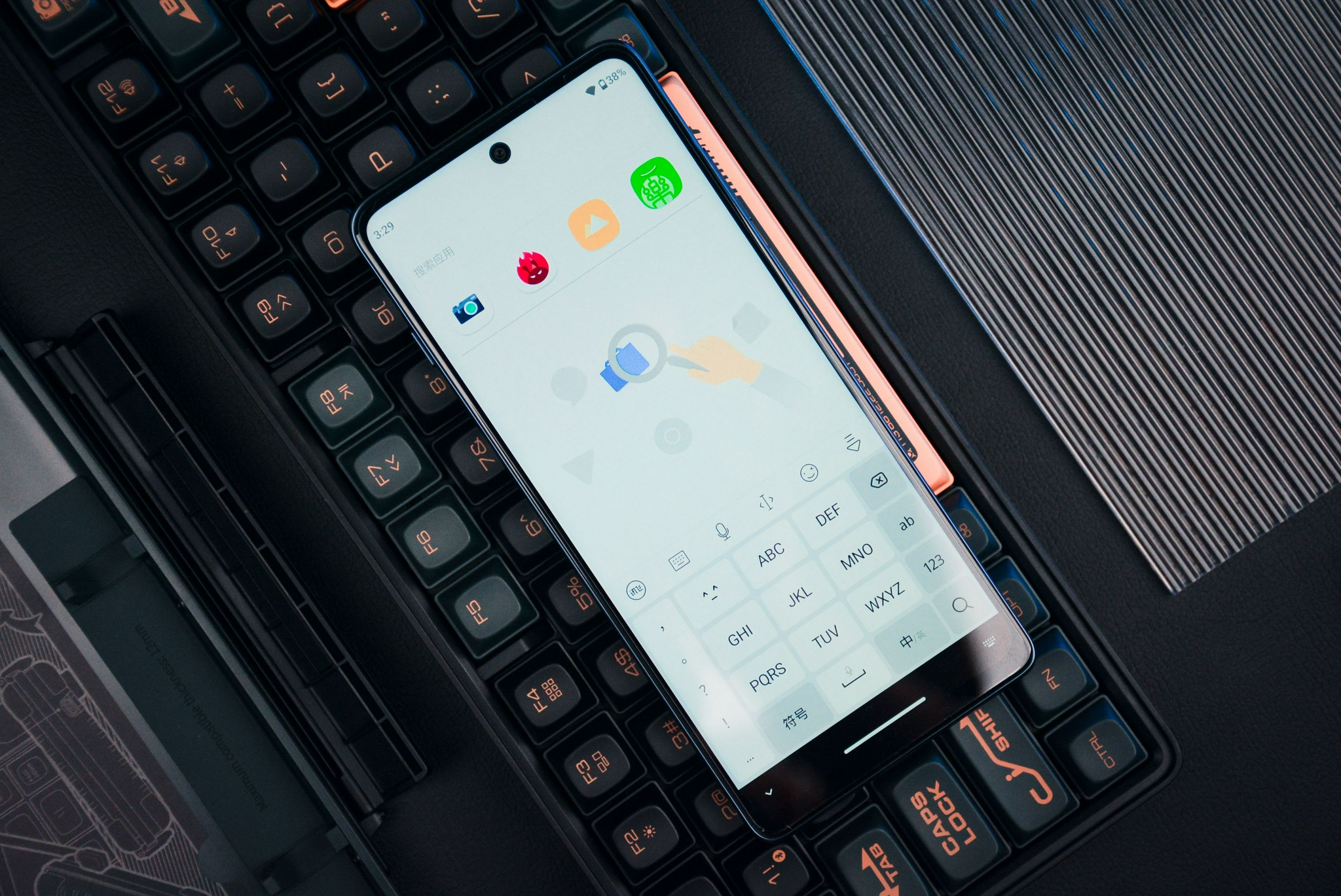 首发仅1799元motoedges30评测顶级lcd屏幕还有骁龙888