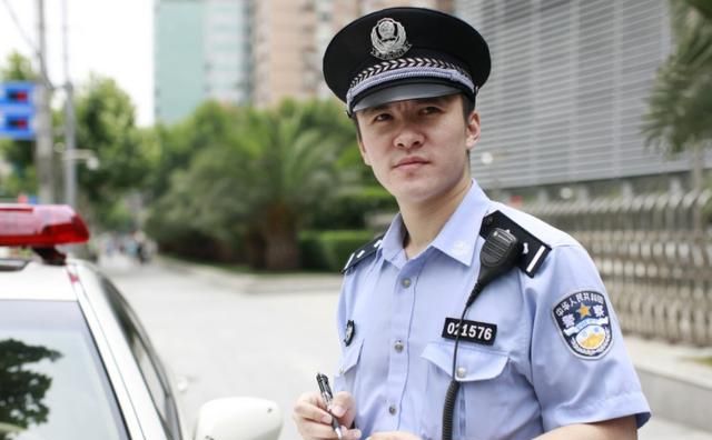 研究生团体秒变“女儿国”？女多男少的背后，原因究竟是什么休闲区蓝鸢梦想 - Www.slyday.coM