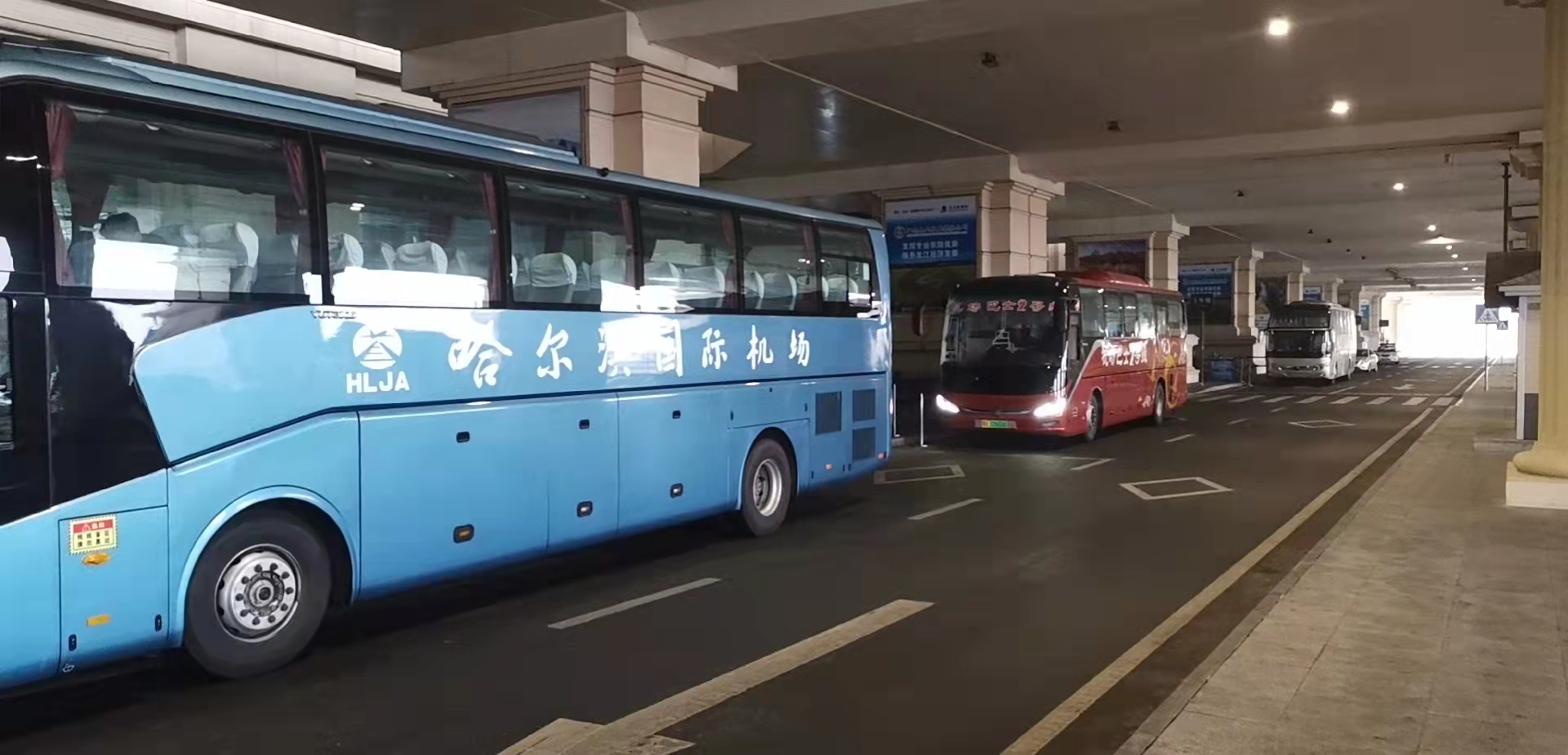 机场大巴 由哈尔滨机场提供据介绍,目前仍在运行的机场巴士为机场巴士