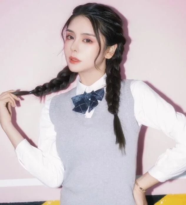 直播近8年,却还没有满级,张琪格算不算混得最差的女主播?|斗鱼|张琪格|女主播_新浪新闻