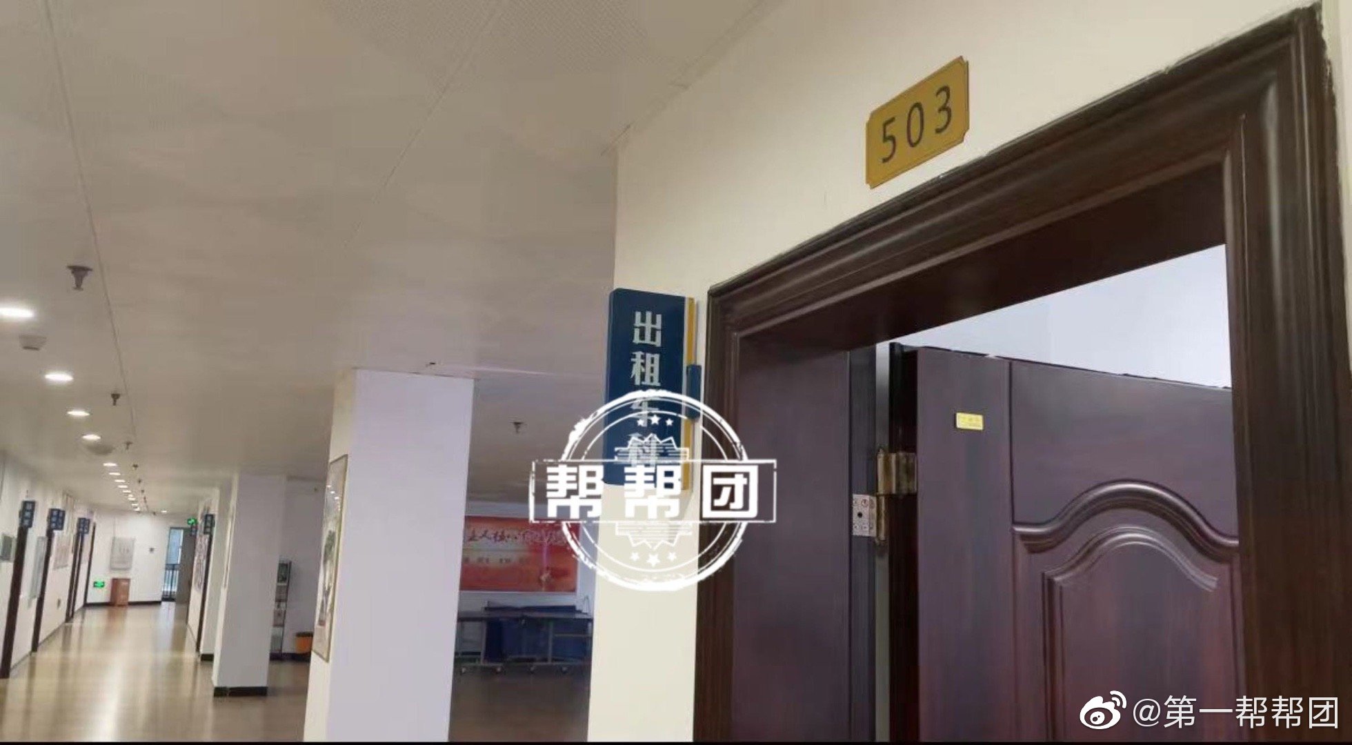 出租车未达报废年限被限制经营,的哥:这是变相报废休闲区蓝鸢梦想 - Www.slyday.coM 出租车未达报废年限被限制经营,的哥:这是变相报废休闲区蓝鸢梦想 - Www.slyday.coM