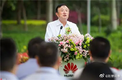 一次，任正非路过华为实验室，看见工程师正在打游戏……休闲区蓝鸢梦想 - Www.slyday.coM