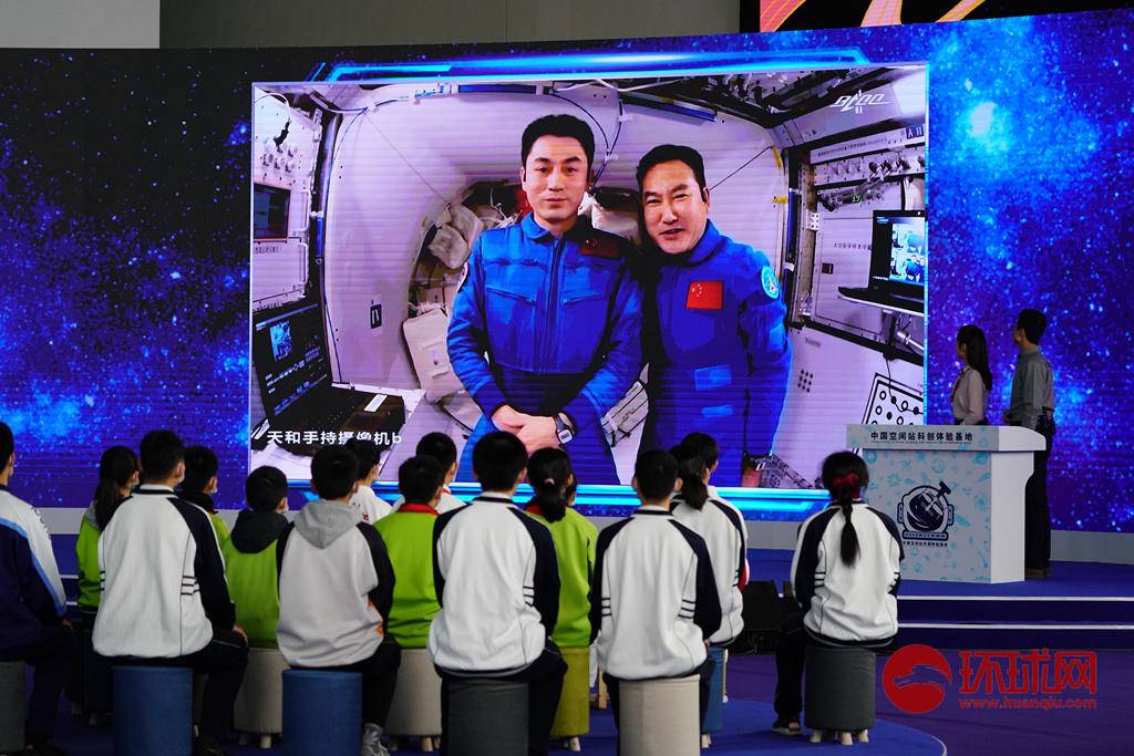 划重点太空授课背后蕴含了这些知识点