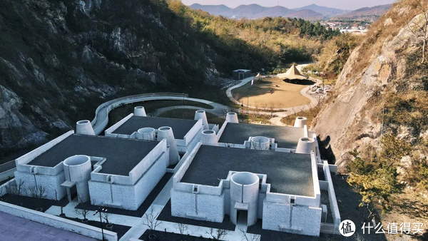 国内高颜值的小众温泉酒店，这家得有姓名！休闲区蓝鸢梦想 - Www.slyday.coM