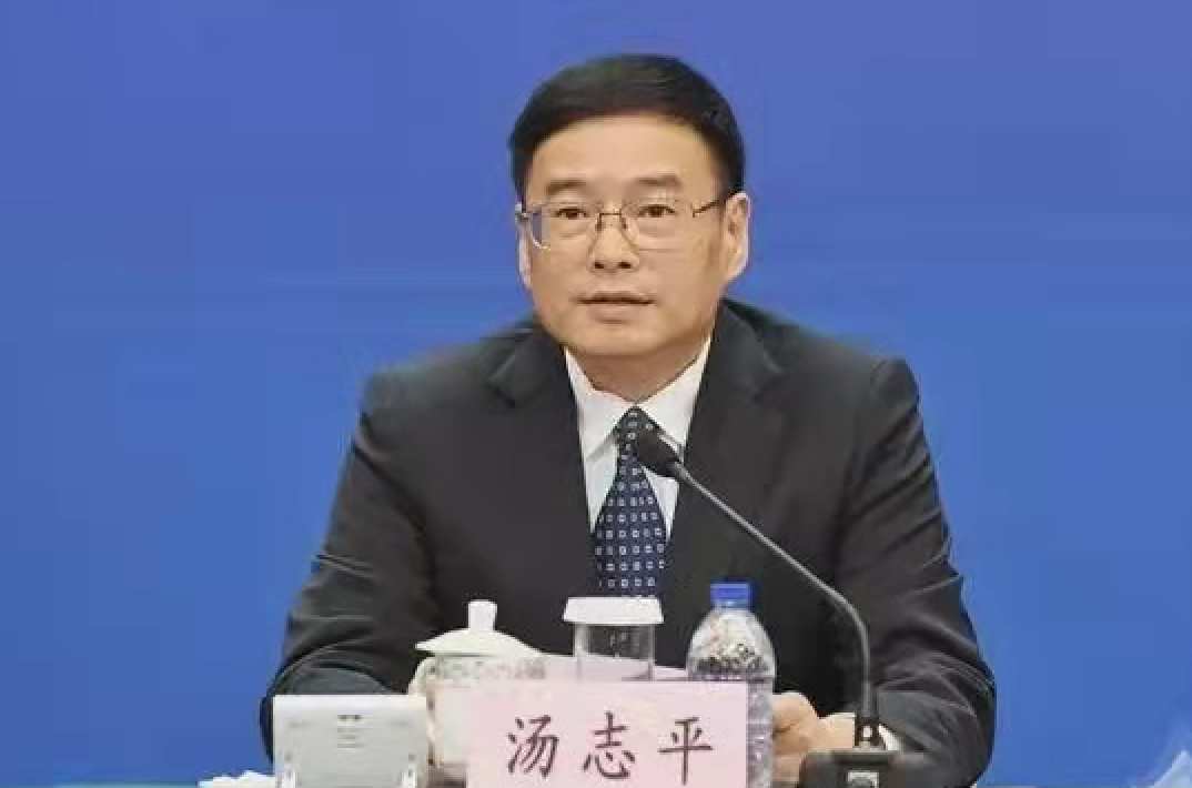 曾是上海市最年轻副市长的他首次跨省履新