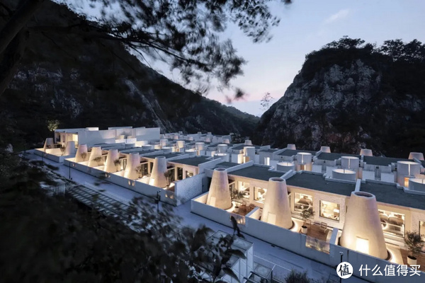 国内高颜值的小众温泉酒店，这家得有姓名！休闲区蓝鸢梦想 - Www.slyday.coM