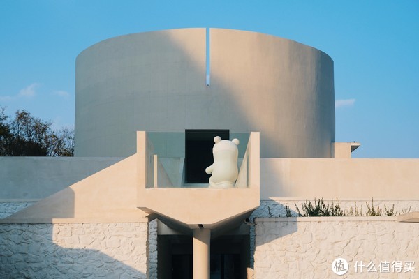 国内高颜值的小众温泉酒店，这家得有姓名！休闲区蓝鸢梦想 - Www.slyday.coM