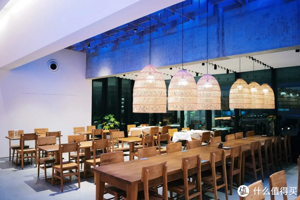 国内高颜值的小众温泉酒店，这家得有姓名！休闲区蓝鸢梦想 - Www.slyday.coM