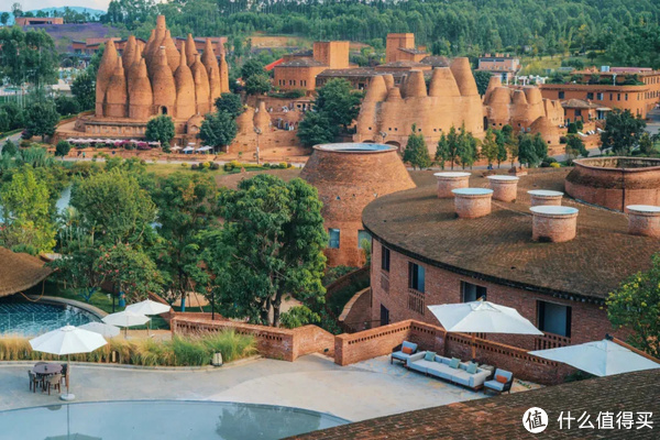 国内高颜值的小众温泉酒店，这家得有姓名！休闲区蓝鸢梦想 - Www.slyday.coM