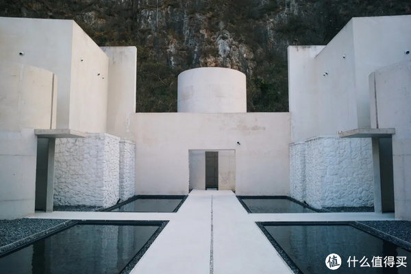 国内高颜值的小众温泉酒店，这家得有姓名！休闲区蓝鸢梦想 - Www.slyday.coM