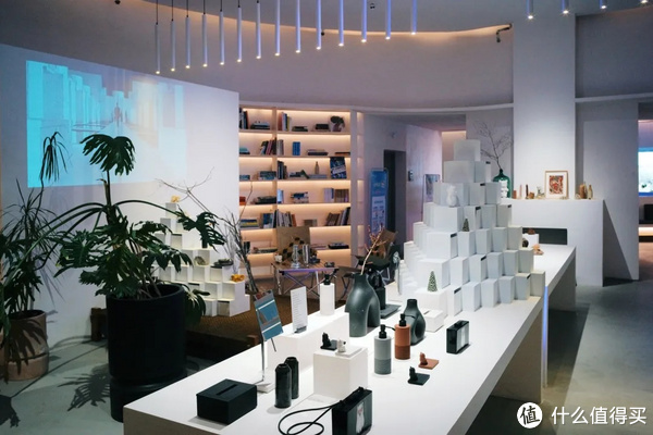 国内高颜值的小众温泉酒店，这家得有姓名！休闲区蓝鸢梦想 - Www.slyday.coM