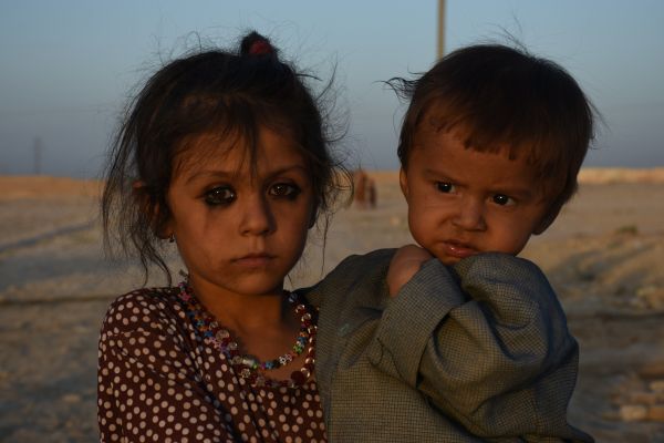 阿富汗百万儿童面临夭折风险：营养不良 缺医少药