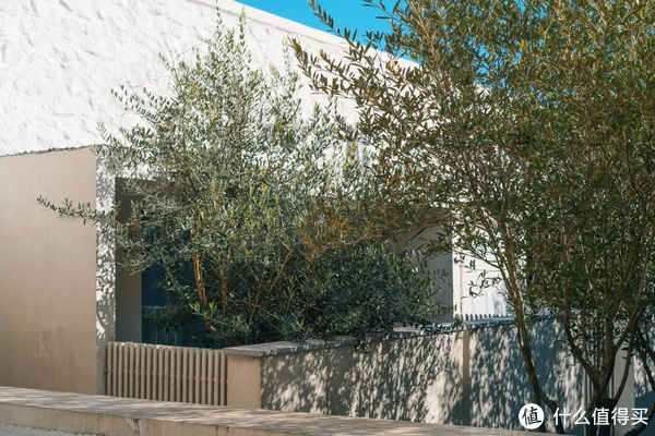 国内高颜值的小众温泉酒店，这家得有姓名！休闲区蓝鸢梦想 - Www.slyday.coM