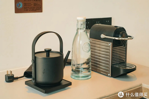 国内高颜值的小众温泉酒店，这家得有姓名！休闲区蓝鸢梦想 - Www.slyday.coM