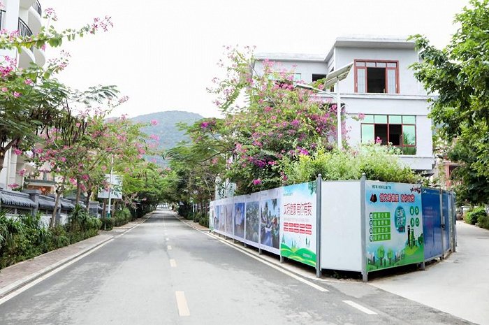 南山村景别样红描绘美丽乡村新画卷