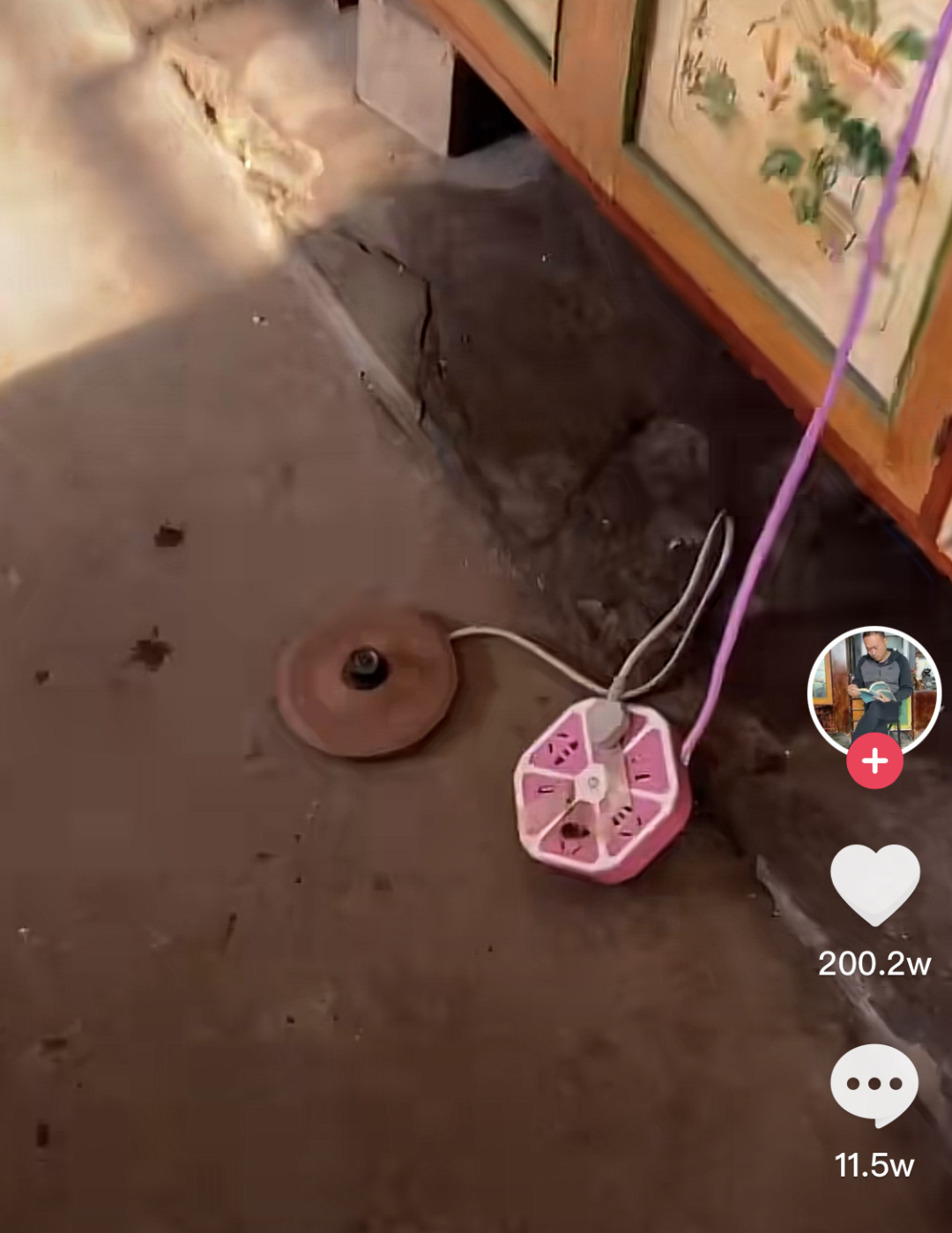 千万粉丝的张同学，被点名了！休闲区蓝鸢梦想 - Www.slyday.coM