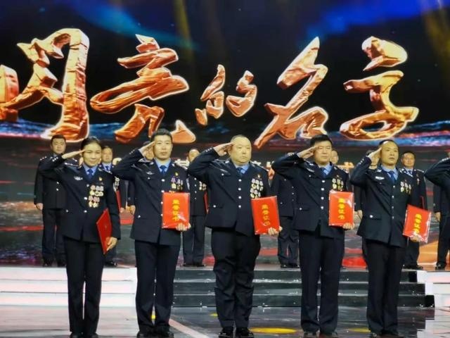 致敬!宁夏民警任建华荣获2020全国"最美基层民警"