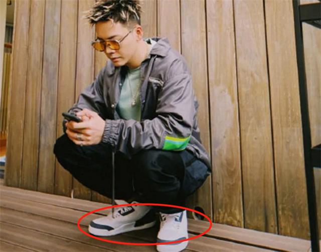 欧阳娜娜喊陈伟霆爸爸?难道是为了这双价值30w的球鞋?