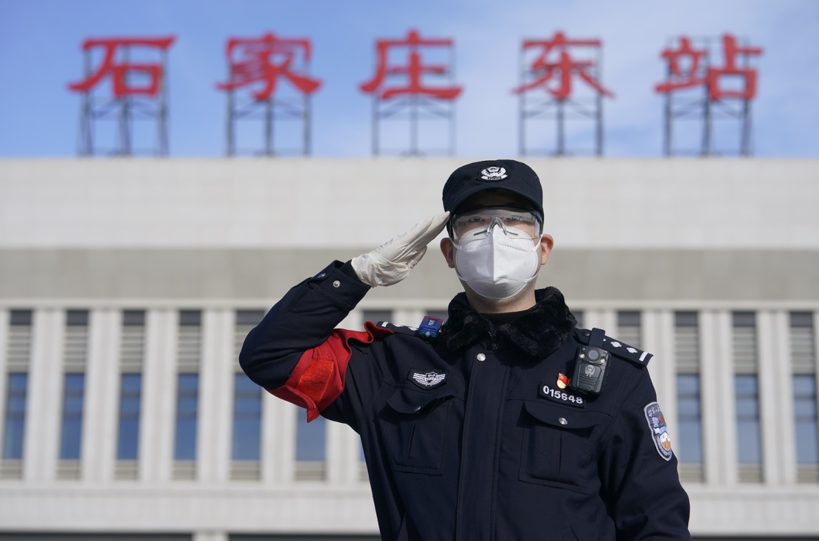 "陌生"的你,温暖着我!|这群人让网友泪目了