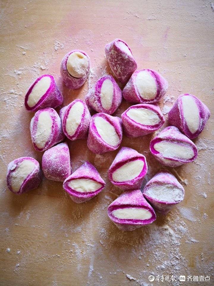 壹粉食堂你吃过火龙果包的饺子吗颜值在线美味又管饱