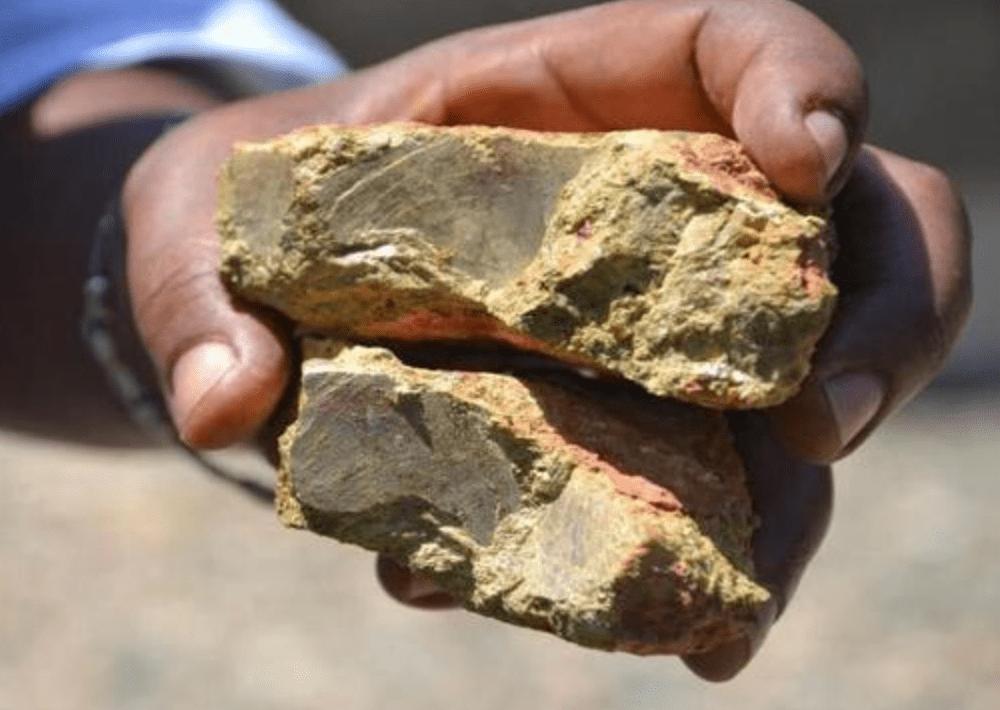 前10个月,我国进口的"稀土矿"接近5.82万吨,继续排全球第一名