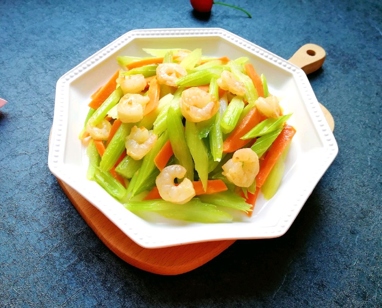 虾米炒芹菜图片