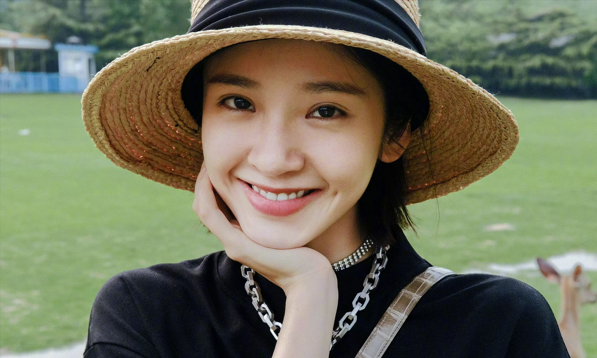 酒窝之战谁与争锋五位酒窝女星老天吻过的脸纯天然到垂涎欲滴