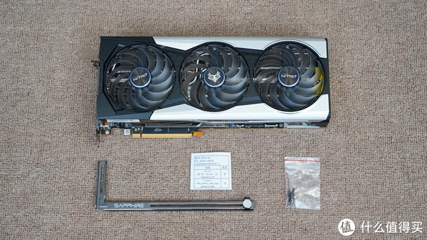 完全白给的性能？用RX 6900 XT实测告诉你AMD新驱动有多大提升休闲区蓝鸢梦想 - Www.slyday.coM