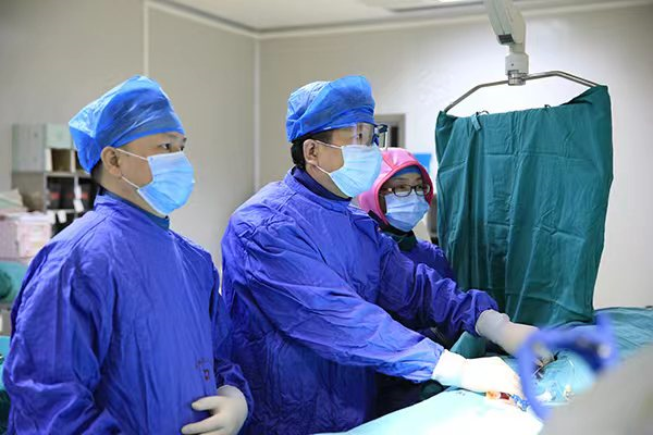 广州22岁小伙通宵打游戏，一觉醒来竟中风了！医生紧急提醒休闲区蓝鸢梦想 - Www.slyday.coM