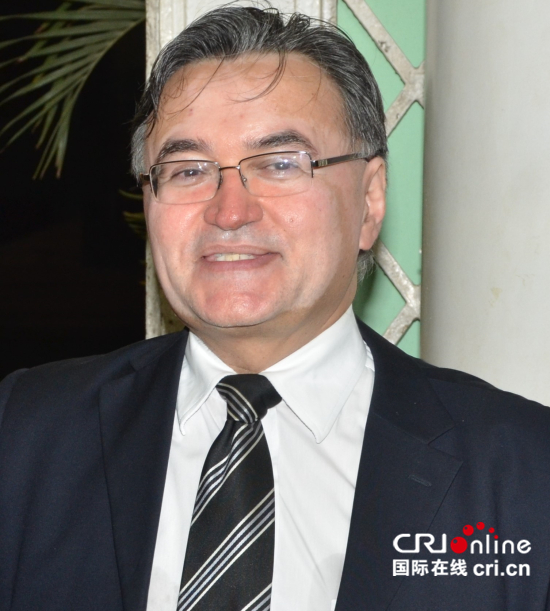 【看中国】入世20年：中国与世界共赢休闲区蓝鸢梦想 - Www.slyday.coM