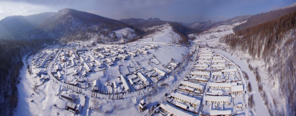 俯瞰柴河威虎山雪村全景.黑龙江省文化和旅游厅 供图