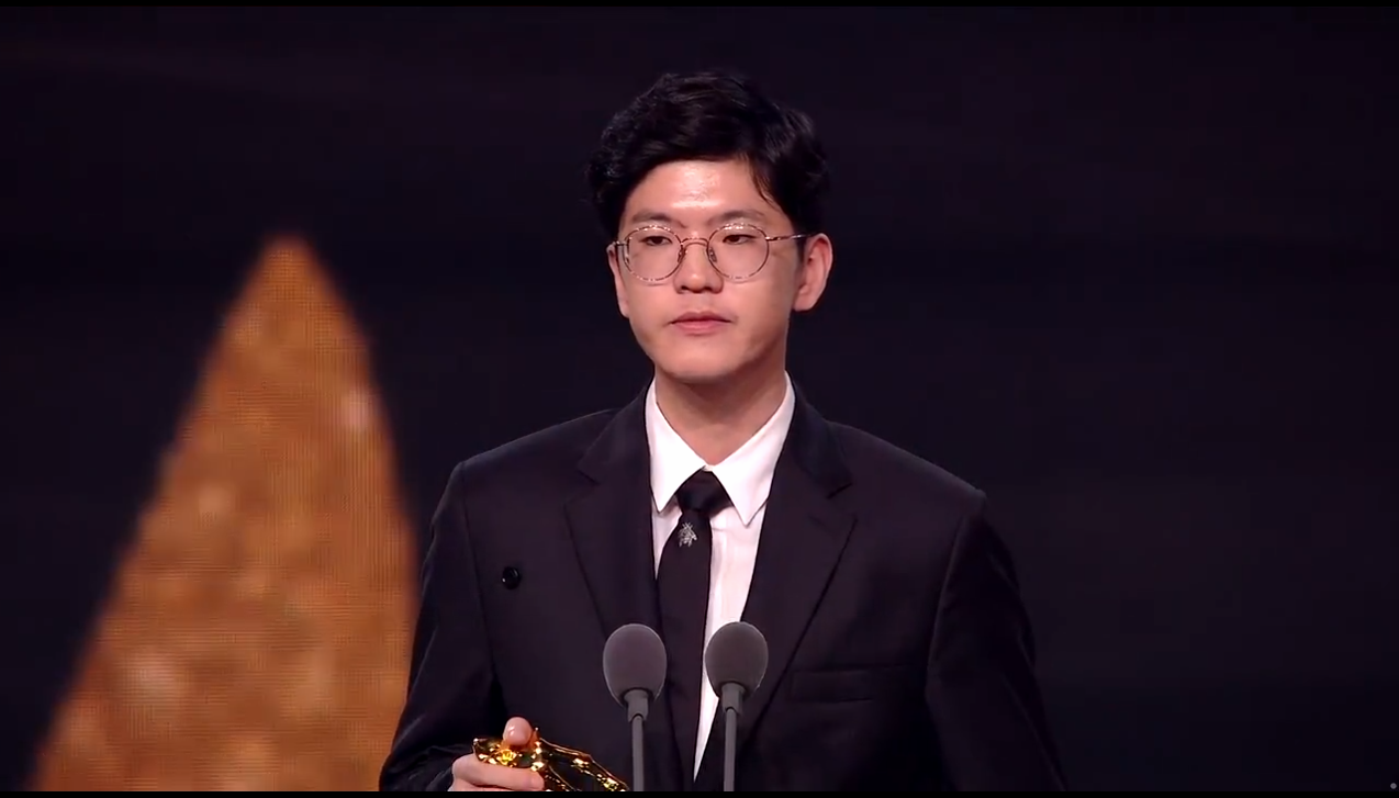 2021英雄联盟年度颁奖盛典:年度最佳阵容出炉,EDG四人获奖休闲区蓝鸢梦想 - Www.slyday.coM 2021英雄联盟年度颁奖盛典:年度最佳阵容出炉,EDG四人获奖休闲区蓝鸢梦想 - Www.slyday.coM