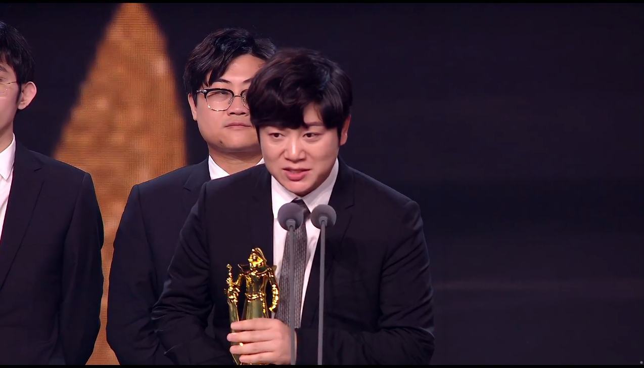 2021英雄联盟年度颁奖盛典:年度最佳阵容出炉,EDG四人获奖休闲区蓝鸢梦想 - Www.slyday.coM 2021英雄联盟年度颁奖盛典:年度最佳阵容出炉,EDG四人获奖休闲区蓝鸢梦想 - Www.slyday.coM