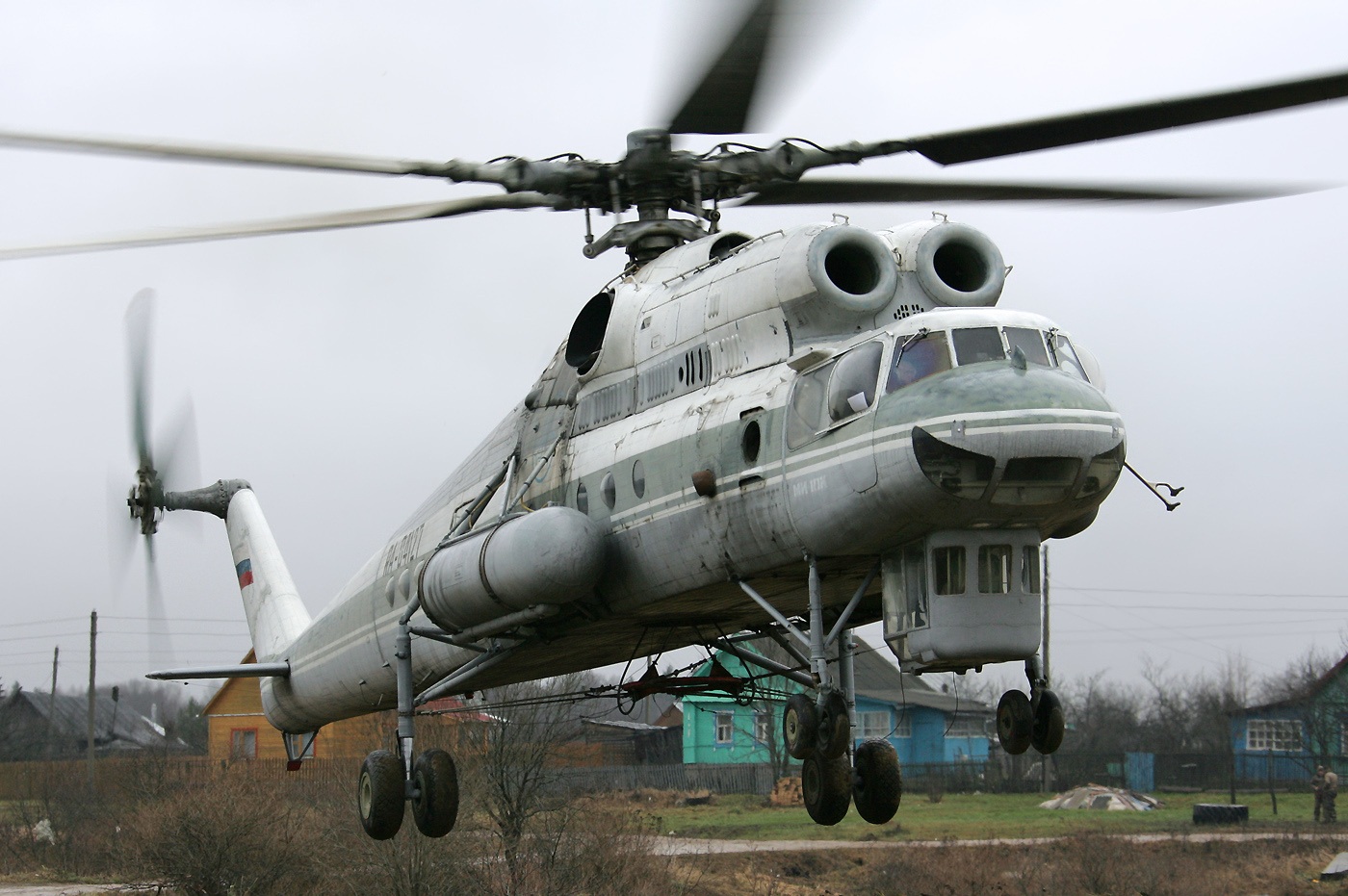 全世界最早的起重直升机米10直升机实力如何呢