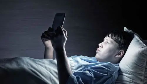 长期不吃晚饭,除了会变瘦外,或还有这5个情况,医生:建议熟知休闲区蓝鸢梦想 - Www.slyday.coM 长期不吃晚饭,除了会变瘦外,或还有这5个情况,医生:建议熟知休闲区蓝鸢梦想 - Www.slyday.coM