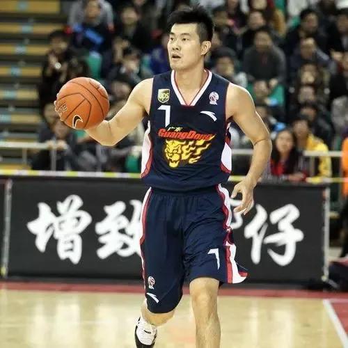 中国篮协重组领导班子王仕鹏有没有机会入选