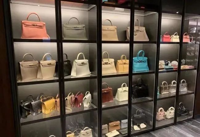 王思聪前女友,百亿身家主播,雪梨被封号让我想起来一句话休闲区蓝鸢梦想 - Www.slyday.coM 王思聪前女友,百亿身家主播,雪梨被封号让我想起来一句话休闲区蓝鸢梦想 - Www.slyday.coM