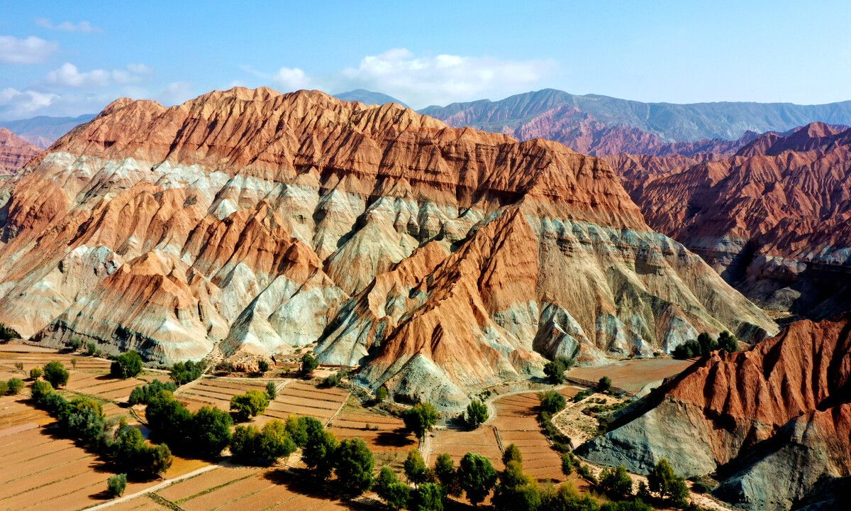 青海有个县是我国历史最久的一个县还有小江南之誉